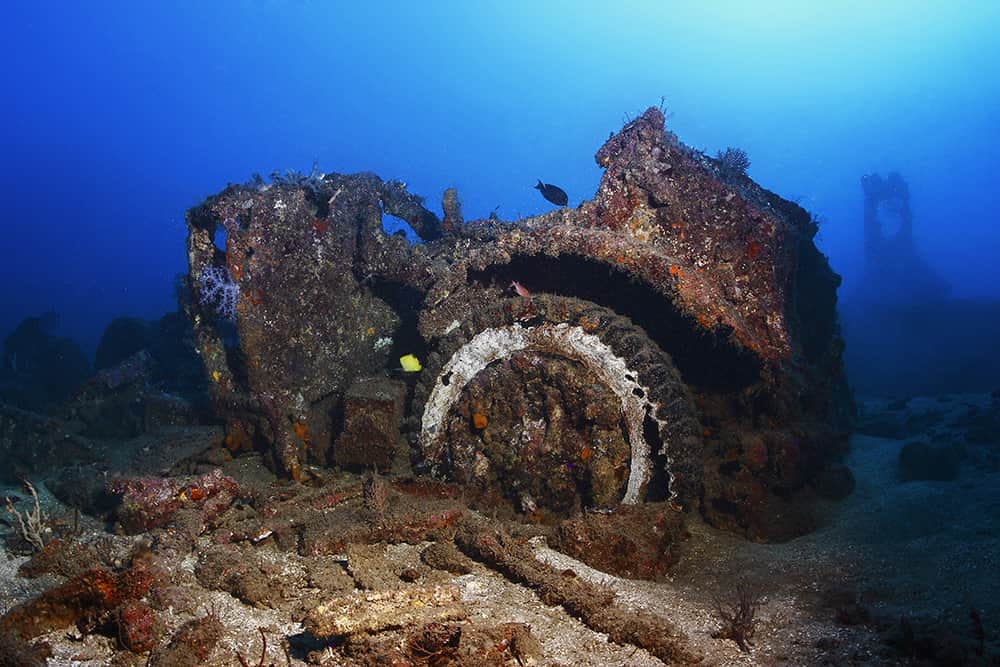 daerah bekas perang Pulau Morotai, Maluku Utara