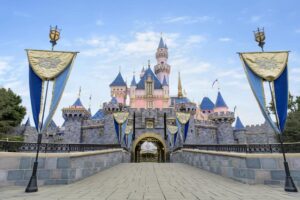 wisata anak di dunia Disneyland Anaheim